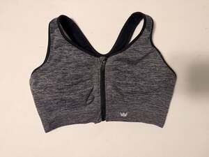 SHEFIT Sports Bra 1 Luxe Low-Impact Seamless Front Zip Lounge Heather Grey